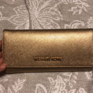 MK wallet